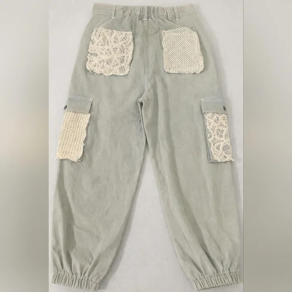 POL Crochet Overlayed Sage Green Cargo Jogger Small - New Without Tags - Picture 2 of 8